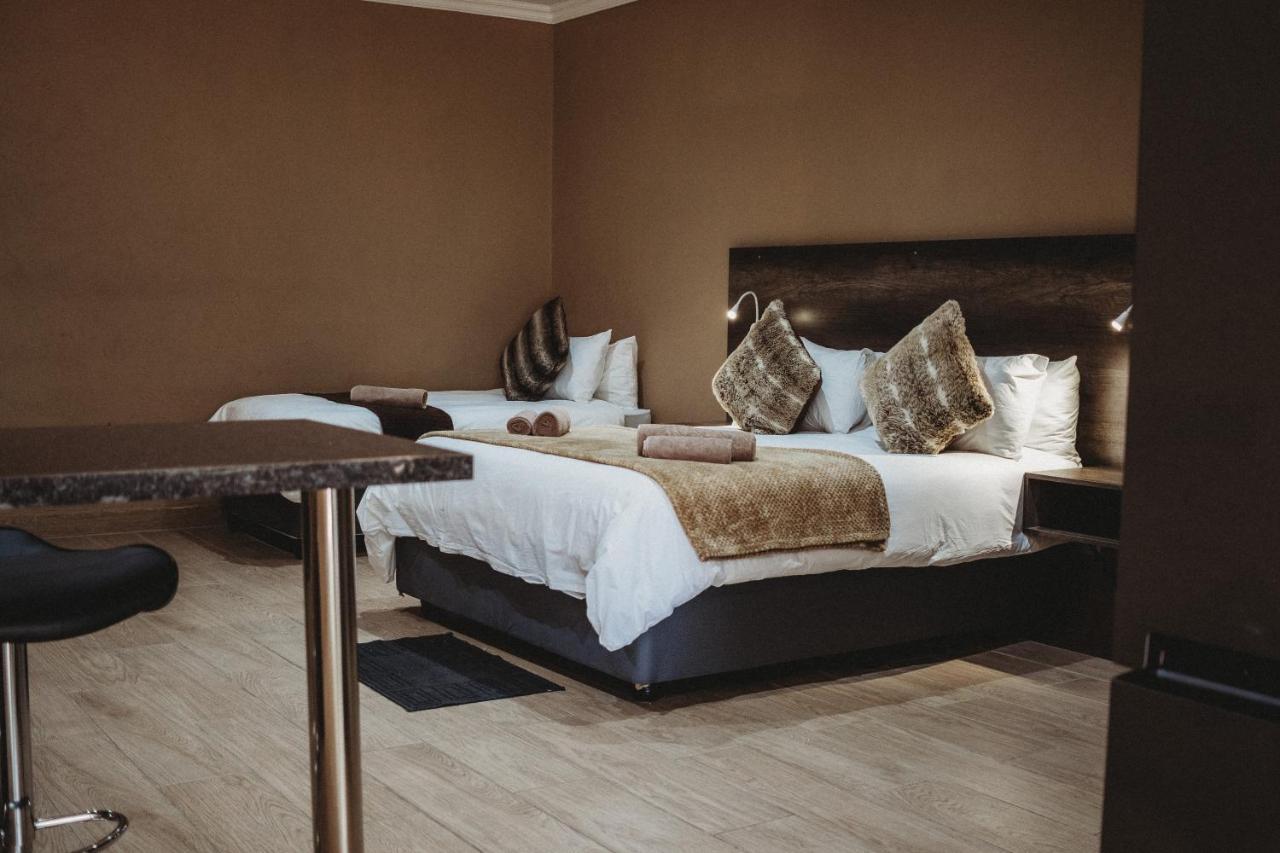 פאלאבורווה Casa Leitao Lodge מראה חיצוני תמונה